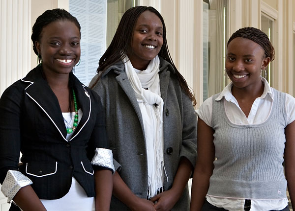 Looking for Canadian Permanent Residence? Apply for Canadian Express Entry