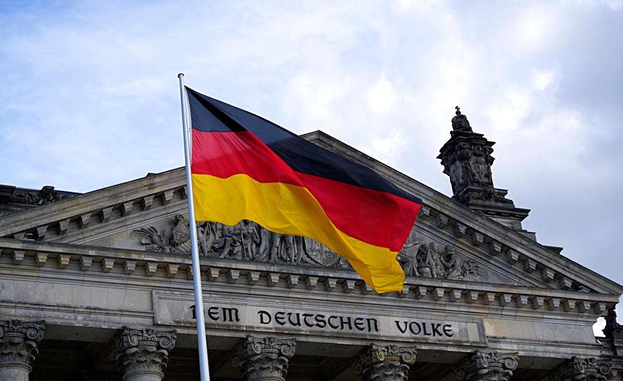 Germany Inviting Skilled Workers This Year Through the Blue Card Program
